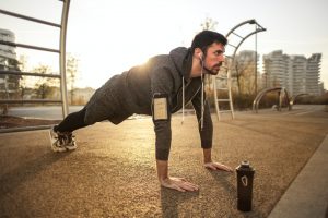 Outdoor gym – a set of exercises that will relieve your back